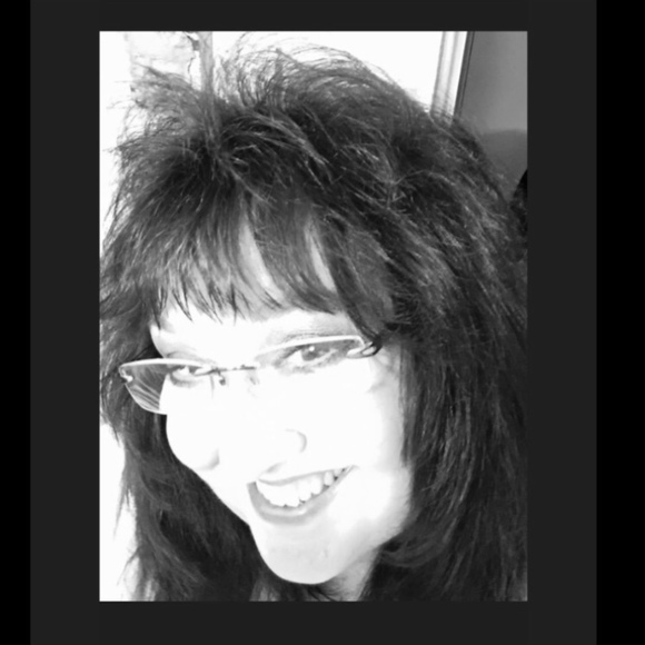 Meet your Posher, Hope - Picture 1 of 1